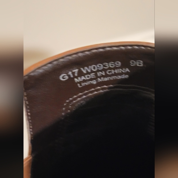 Cole Haan Bootie Tan/Cognac Size 9 - Picture 5 of 8